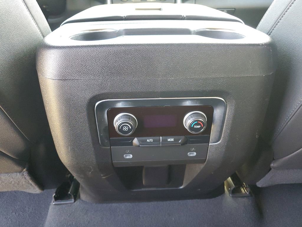 Used 2023 Chevrolet Tahoe LT image 13