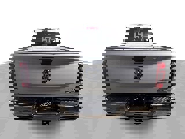 Used 2024 RAM 3500 Tradesman w/ Chrome Appearance Group image 7