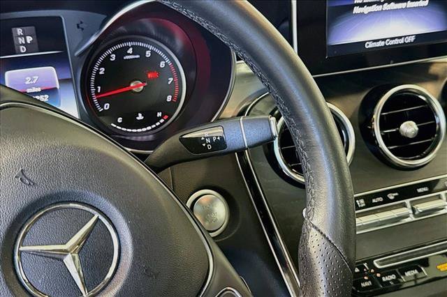 Used 2019 Mercedes-Benz GLC 300 4MATIC image 16