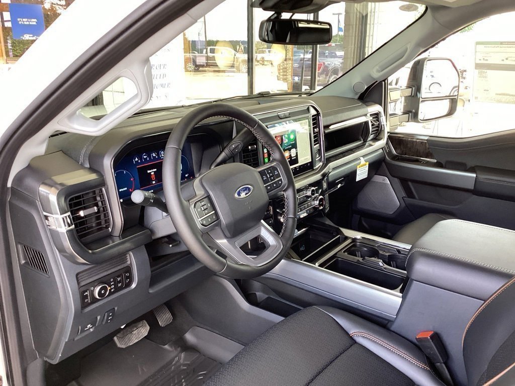 New 2025 Ford F250 Lariat w/ FX4 Off-Road Package image 26