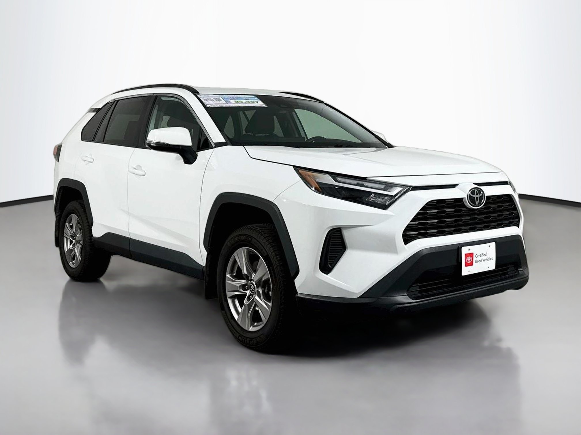 Certified 2023 Toyota RAV4 XLE AWD/4WD image 1
