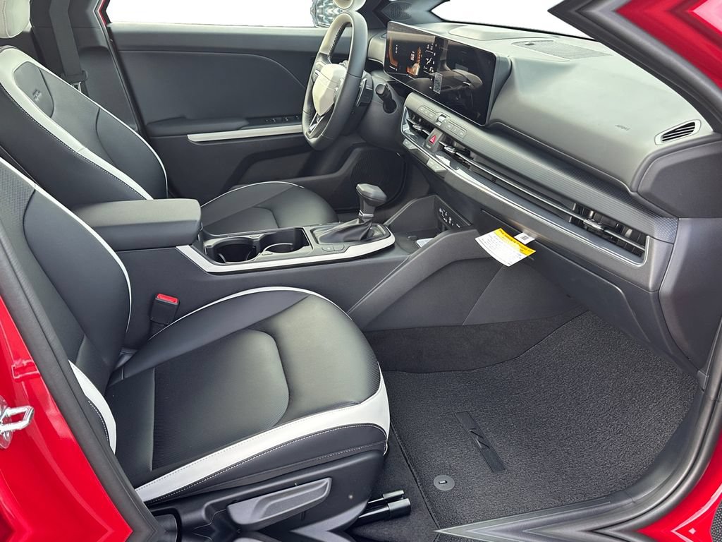 New 2026 Kia K4 GT-Line Turbo w/ GT-Line Sunroof Package FWD image 6