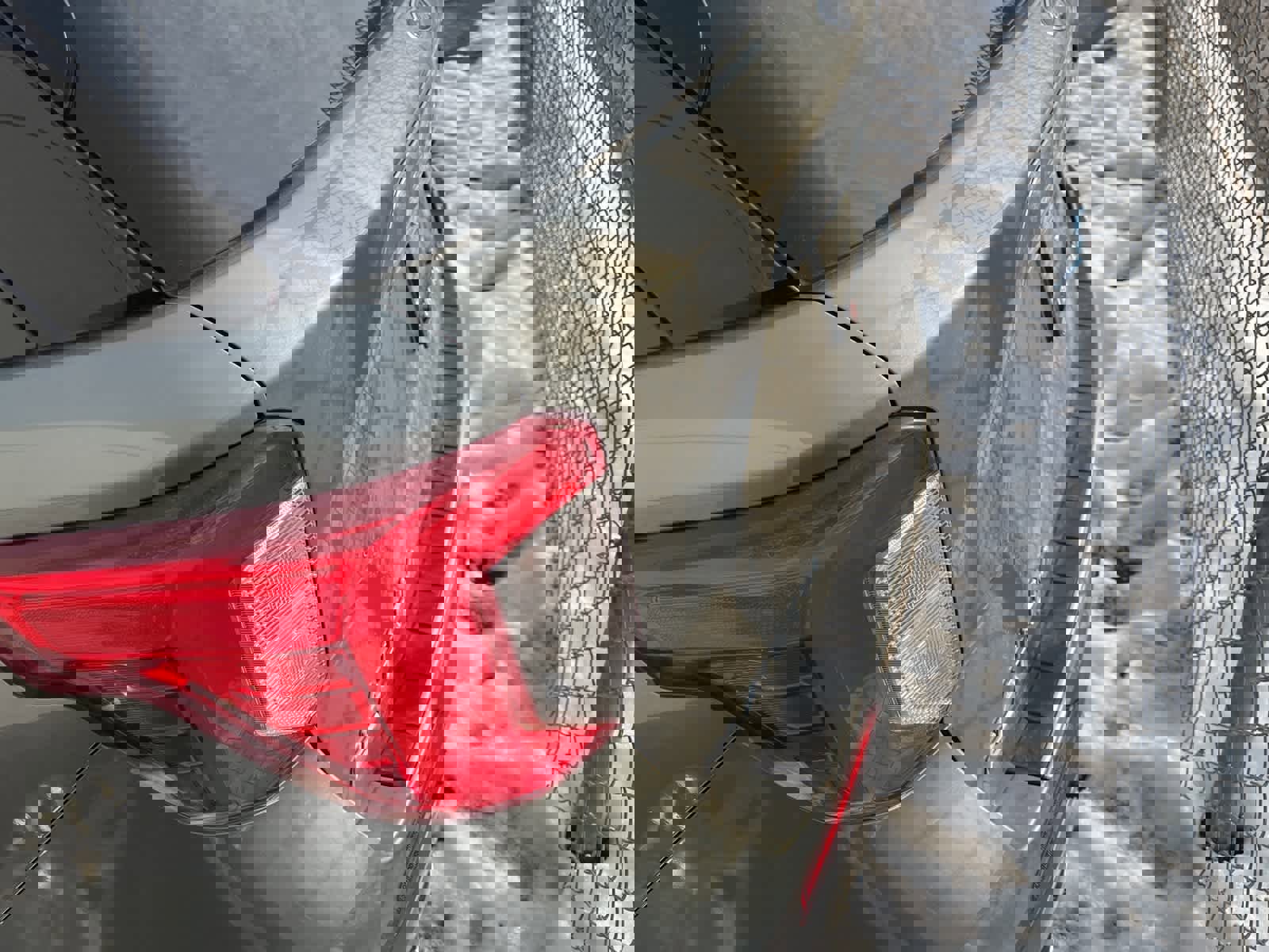 Certified 2020 Ford Explorer Platinum w/ Premium Technology Package image 11