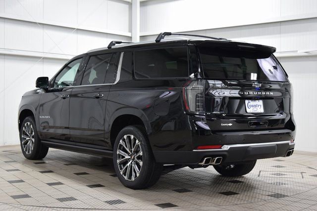 New 2026 Chevrolet Suburban High Country image 6