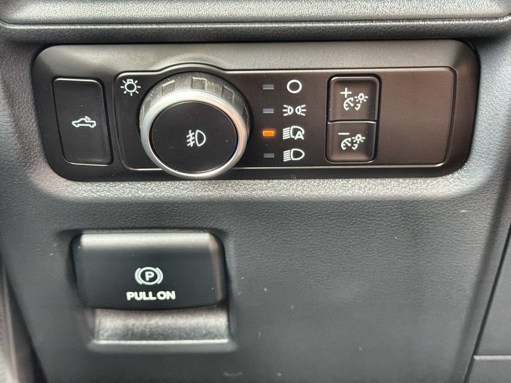 Used 2026 Ford F150 XL w/ Equipment Group 103A High RWD image 19