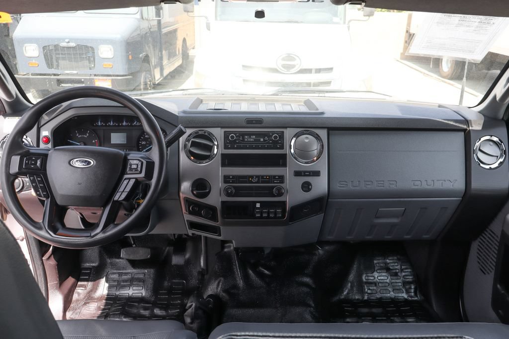 Used 2023 Ford F650 2WD Crew Cab Super Duty image 27