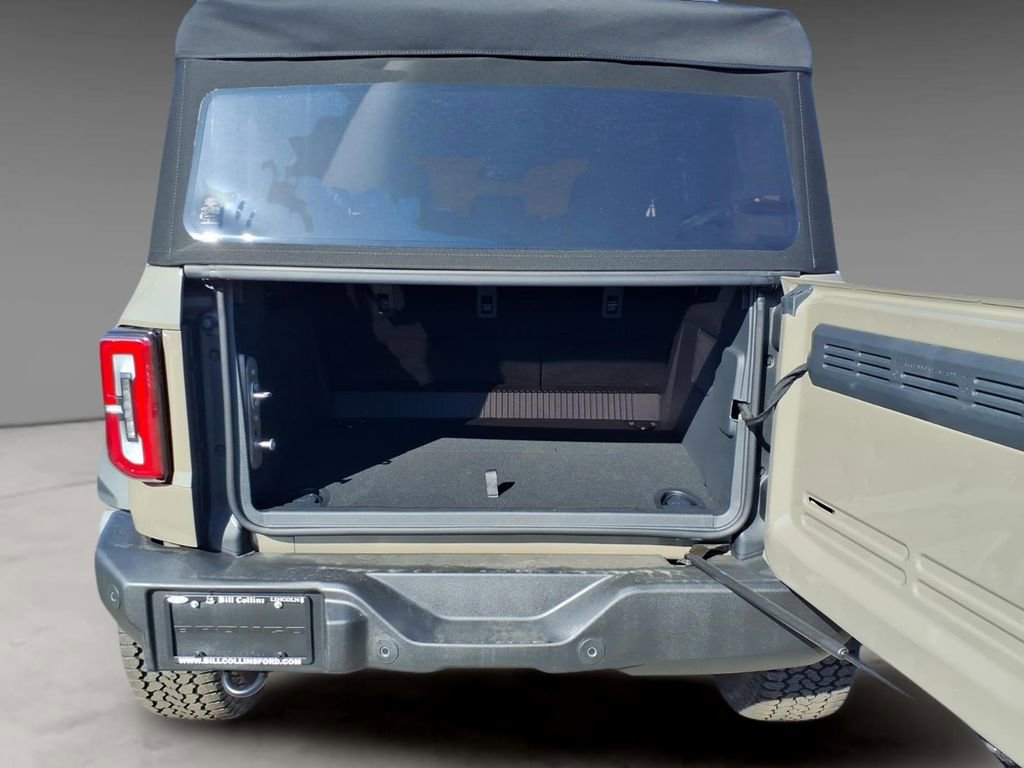 New 2025 Ford Bronco Outer Banks w/ Sasquatch Package image 8