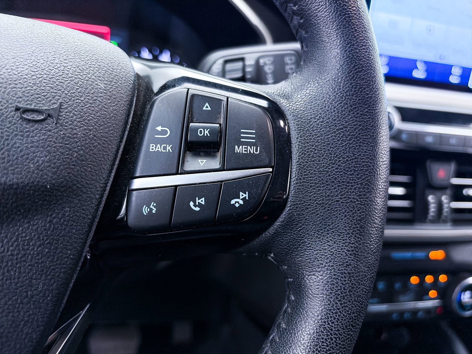 Used 2021 Ford Escape SEL image 27