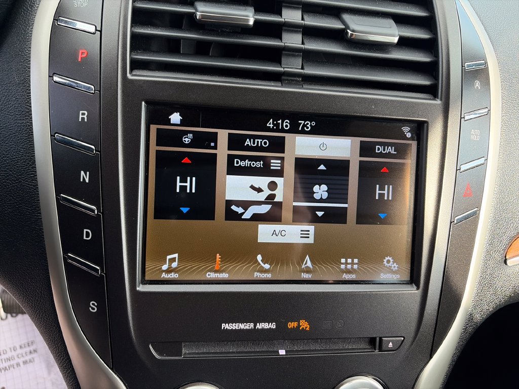 Used 2019 Lincoln MKC Select w/ Select Plus Package FWD image 20