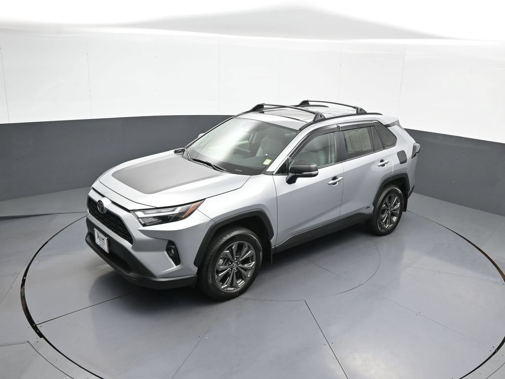 Certified 2025 Toyota RAV4 XLE Premium w/ Weather Package AWD/4WD image 35