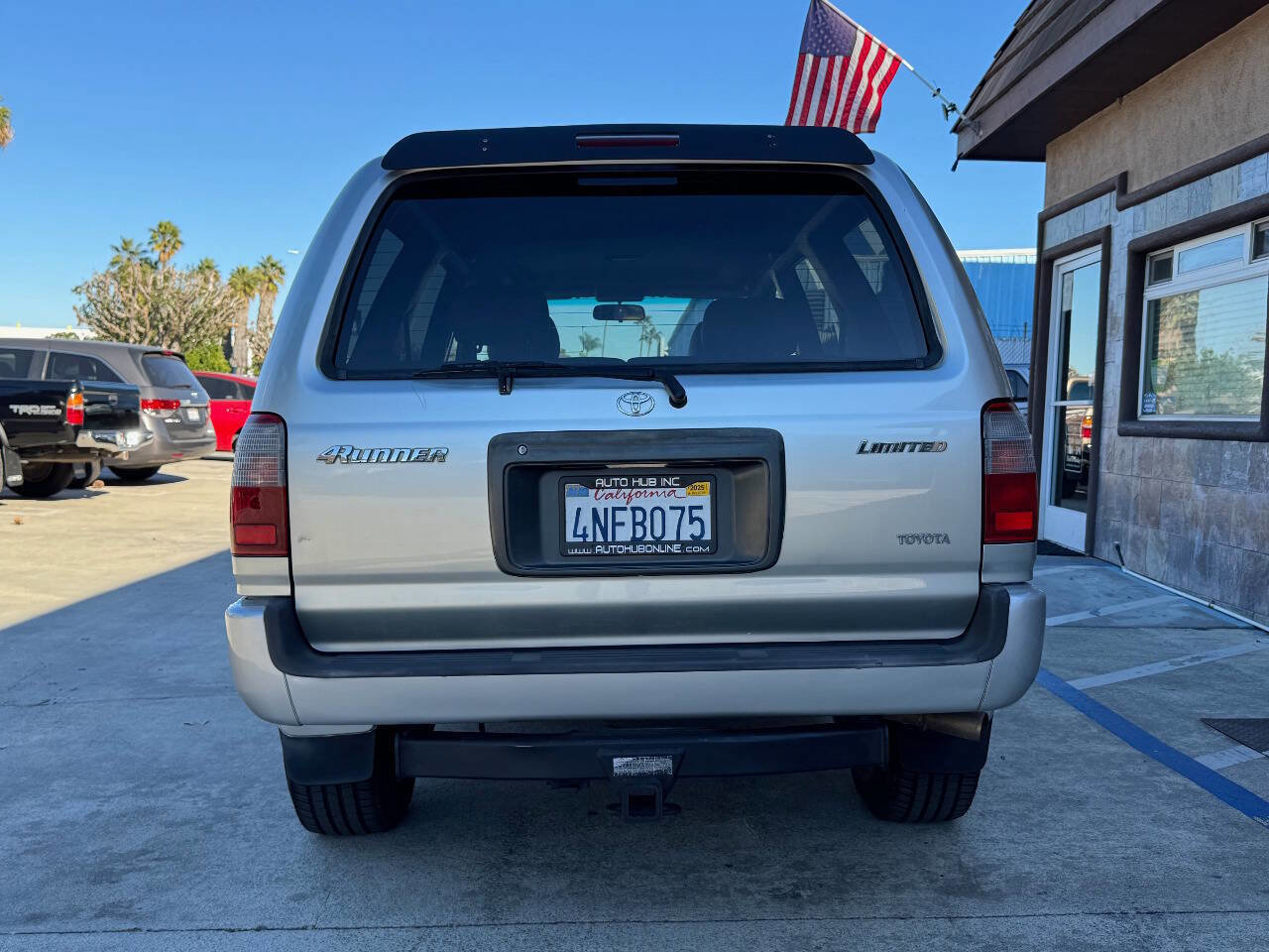 Used 2000 Toyota 4Runner Limited image 9