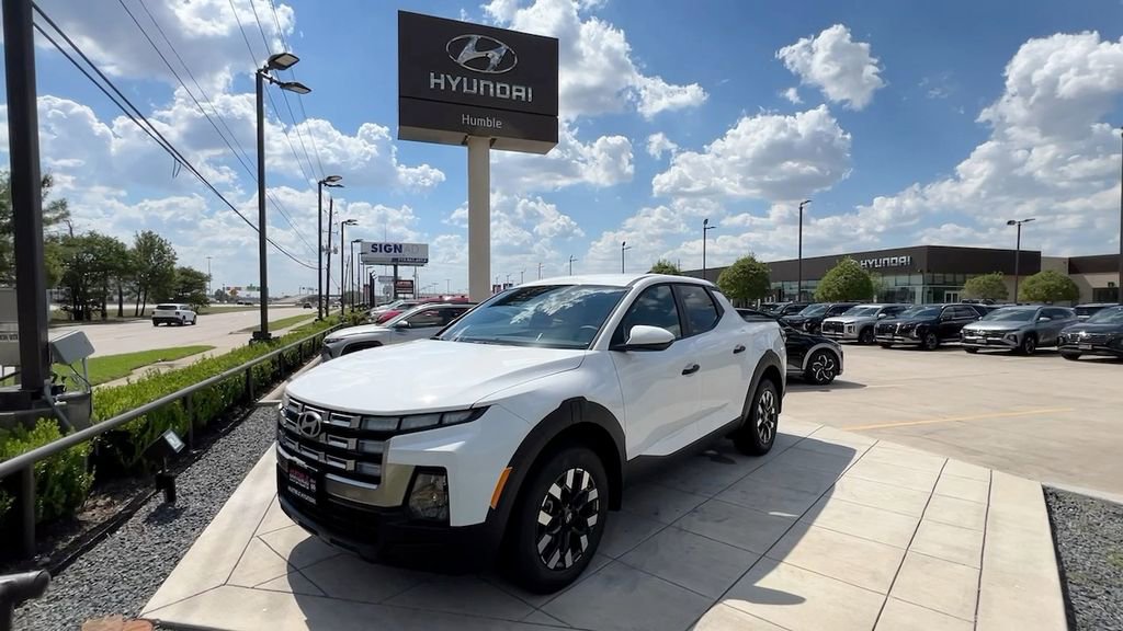 Used 2025 Hyundai Santa Cruz SE image 6