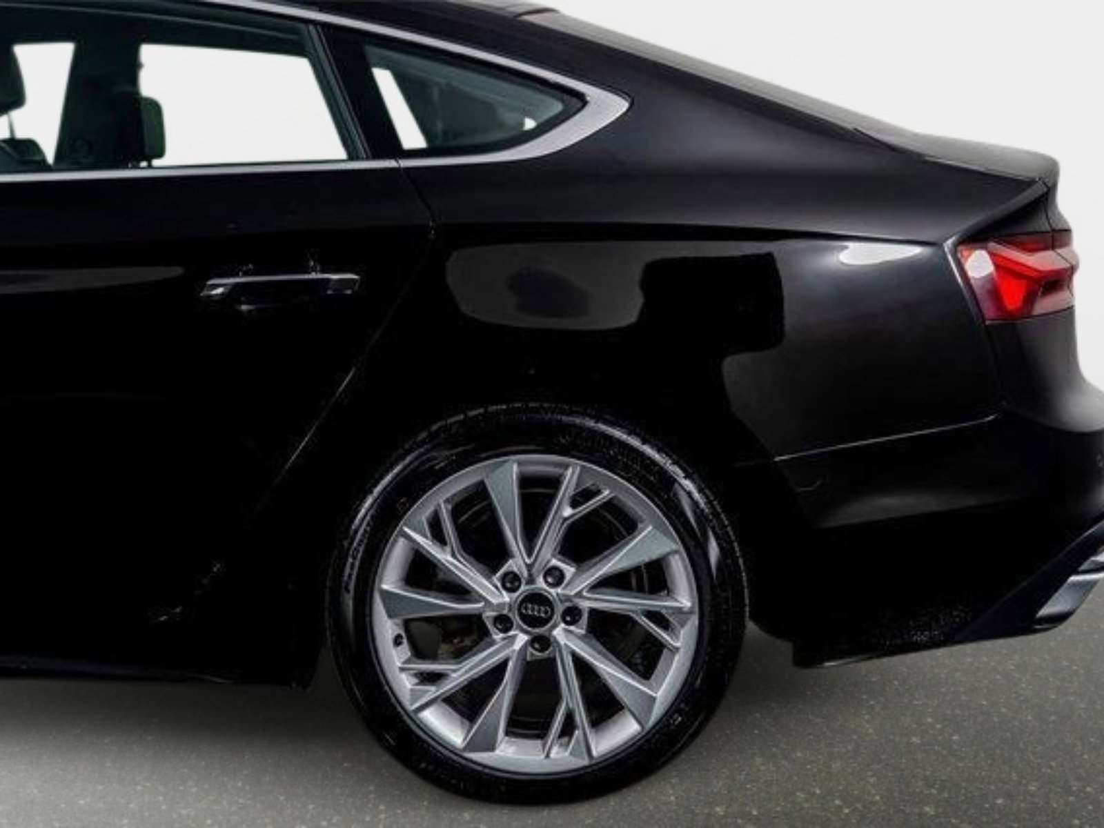 Used 2022 Audi A5 2.0T Premium Plus image 36