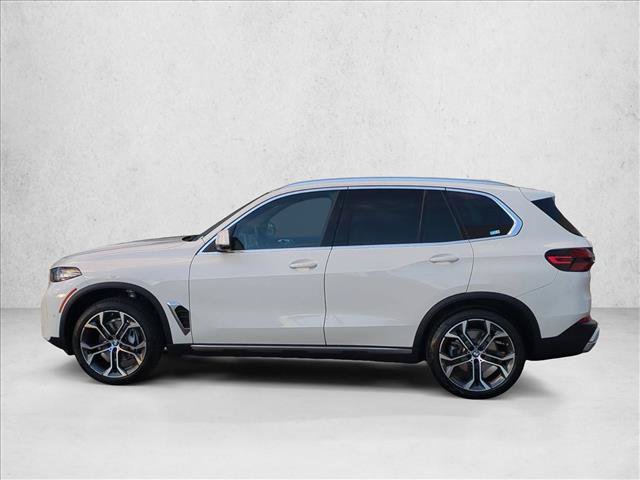 Used 2024 BMW X5 sDrive40i w/ Parking Assistance Package RWD image 9