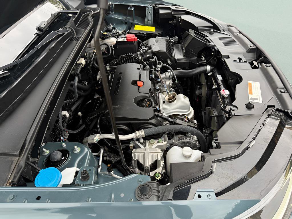 Certified 2024 Honda HR-V Sport image 32