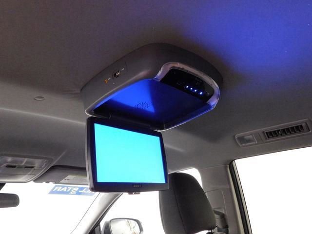 Used 2017 Toyota Highlander LE image 24