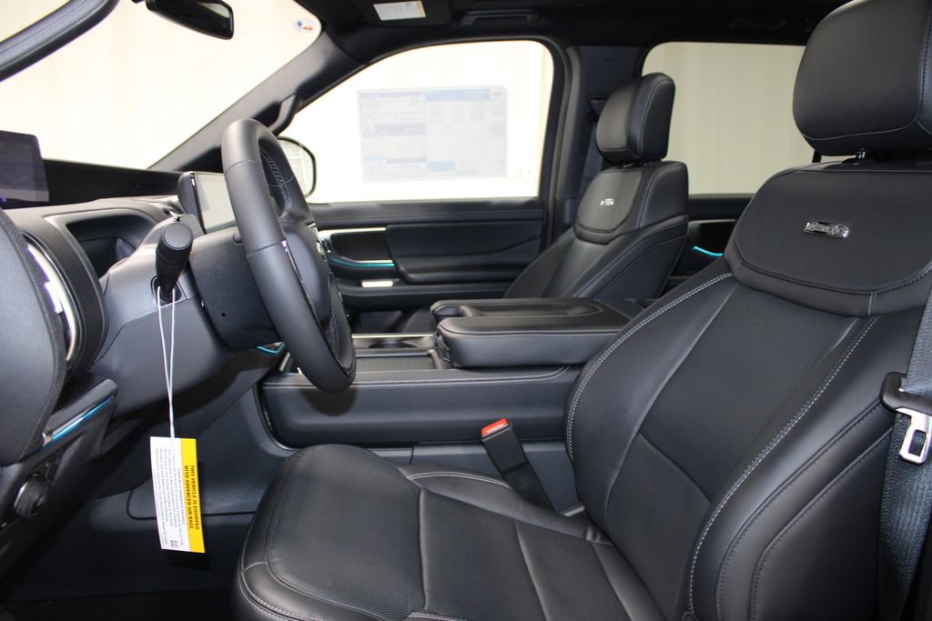 New 2025 Ford Expedition Platinum image 15