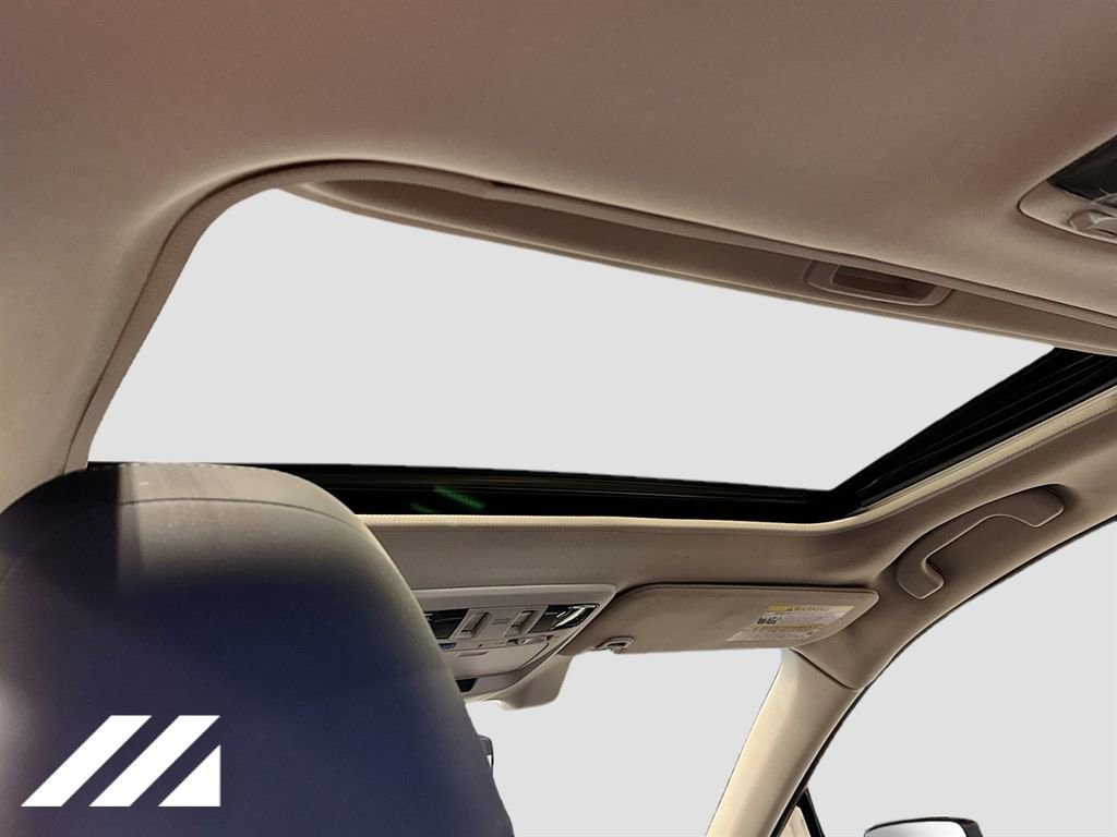 Used 2017 Subaru Legacy 2.5i Limited image 24