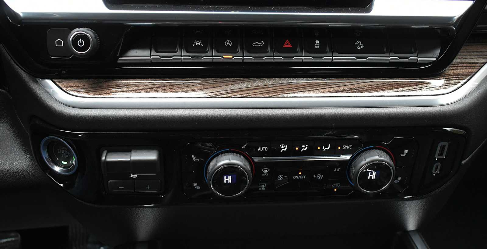 Used 2026 Chevrolet Silverado 1500 LT image 18