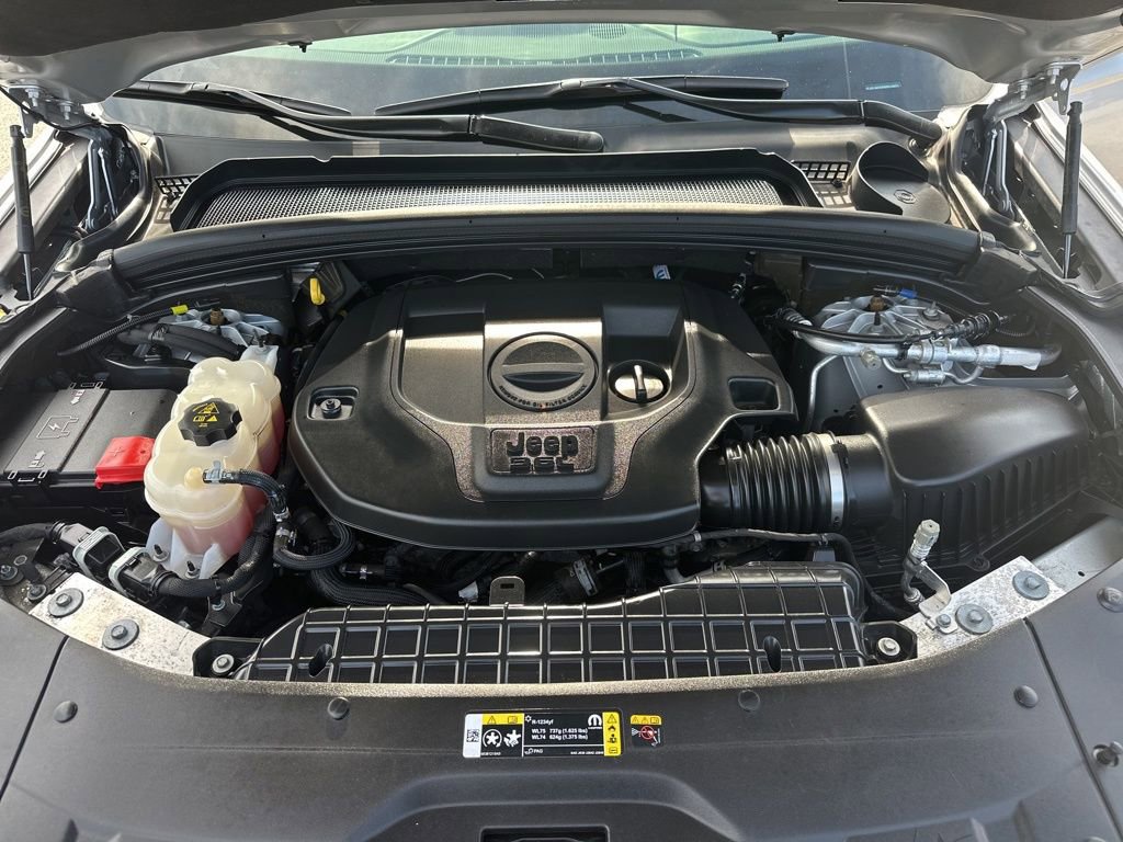 Used 2022 Jeep Grand Cherokee L Summit w/ Luxury Tech Group V image 28