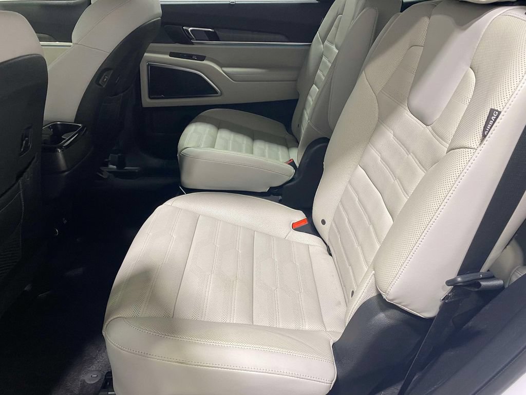 Used 2024 Kia Telluride SX Prestige AWD/4WD image 12