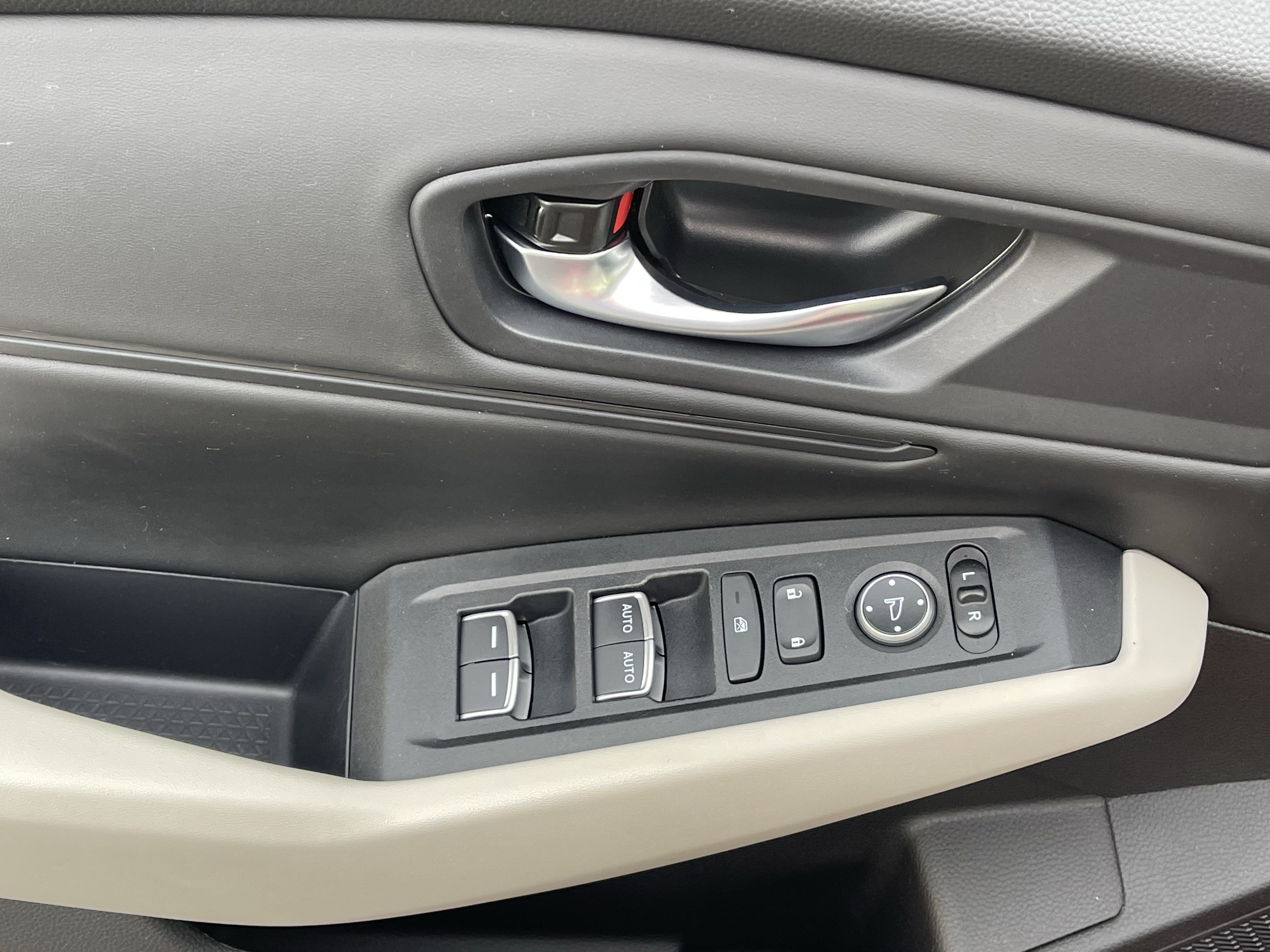Used 2024 Honda Accord EX image 18
