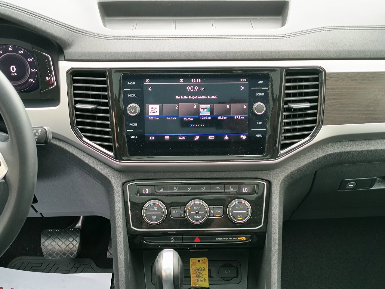 Used 2022 Volkswagen Atlas SE image 19