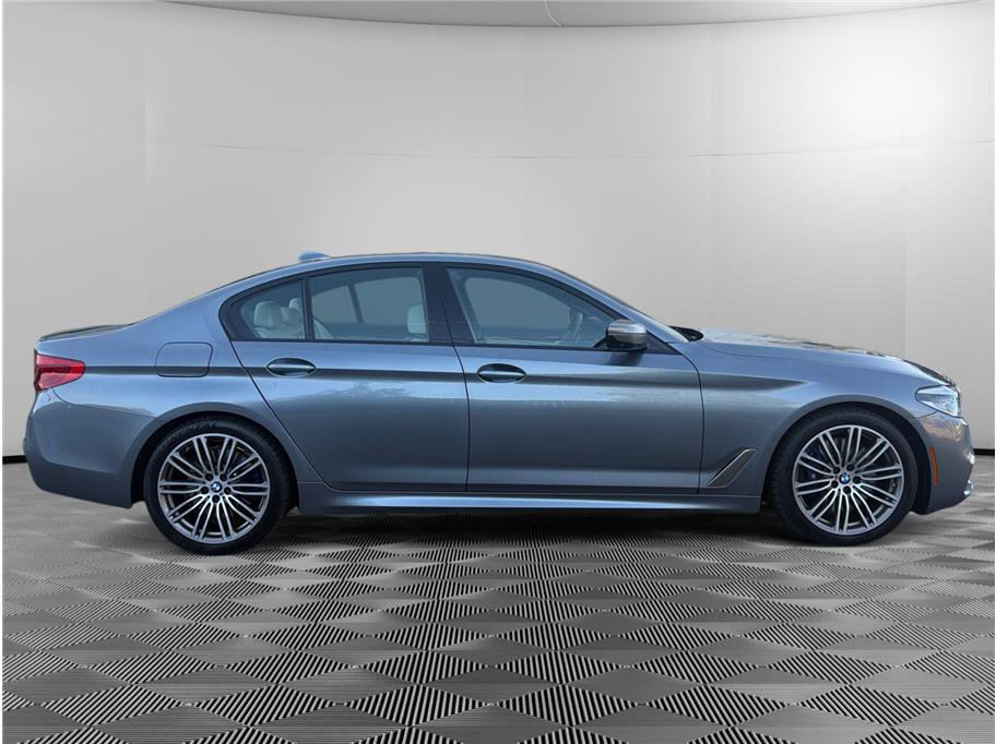 Used 2019 BMW M550i xDrive image 6