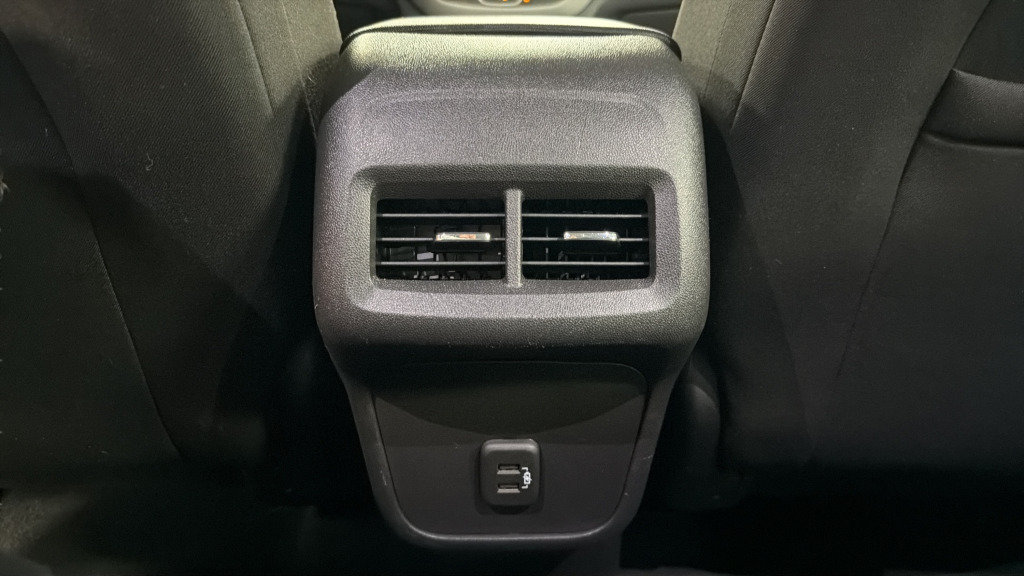 Used 2024 Chevrolet Equinox LS w/ Sport Edition FWD image 35