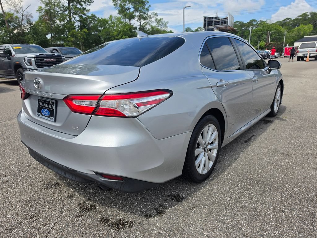 Used 2019 Toyota Camry LE FWD image 3