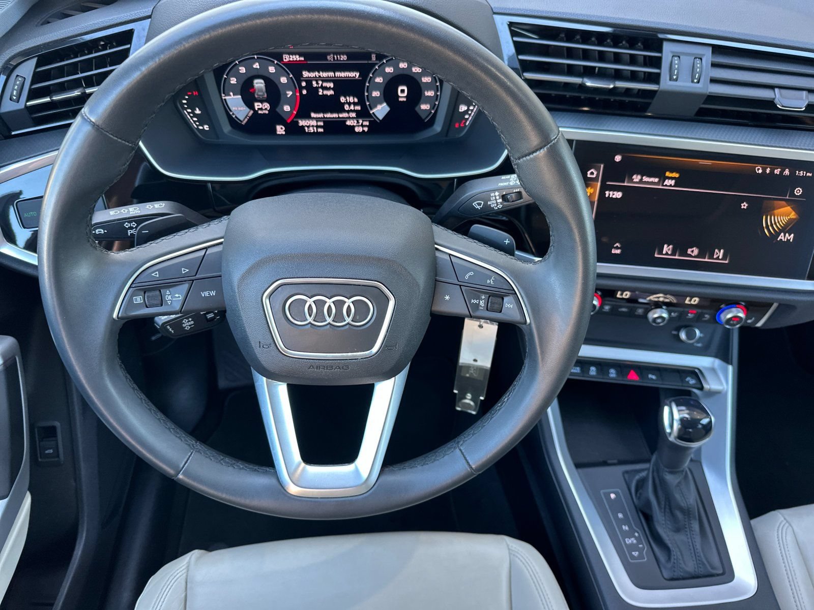 Used 2025 Audi Q3 2.0T Premium AWD/4WD image 15