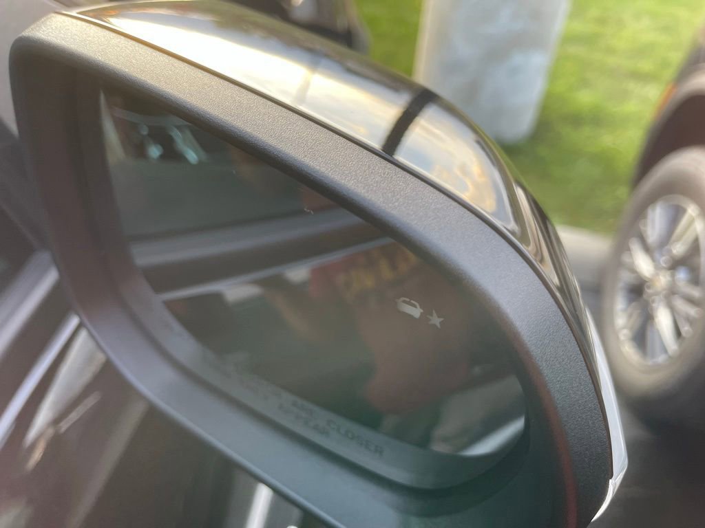 New 2026 Chevrolet Traverse LT w/ Driver Confidence Package image 33