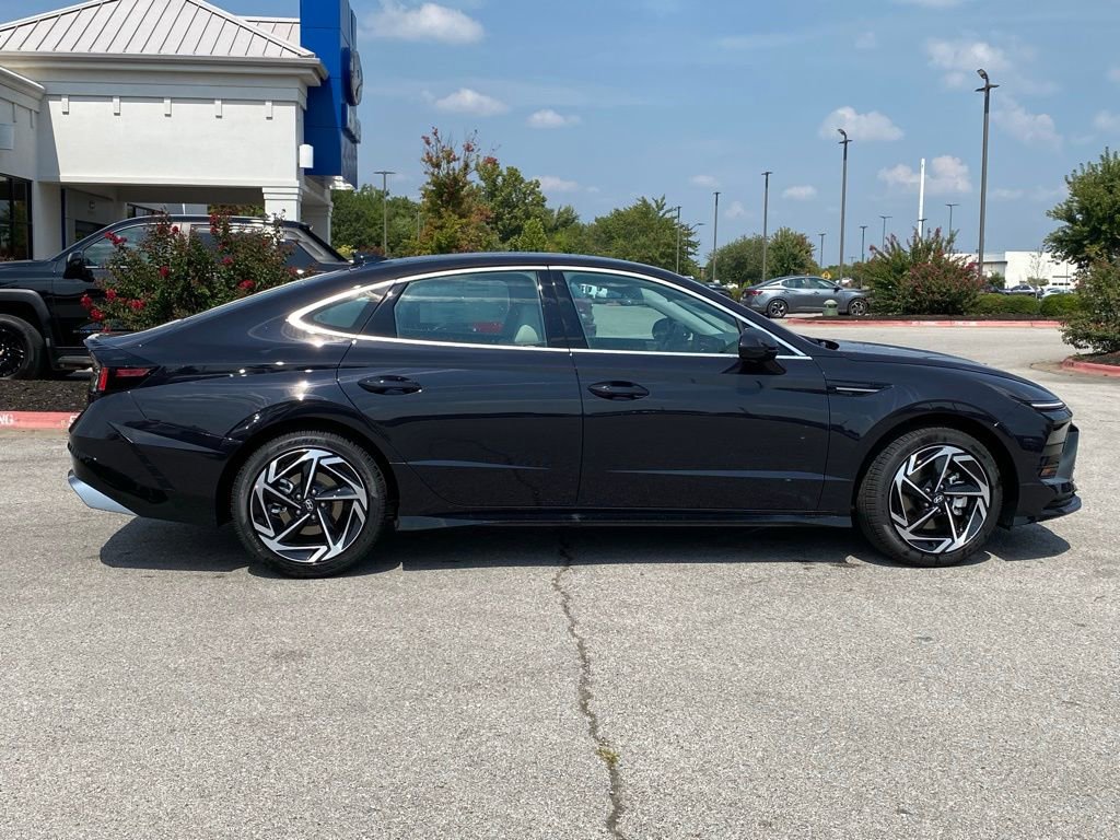 New 2026 Hyundai Sonata SEL image 8