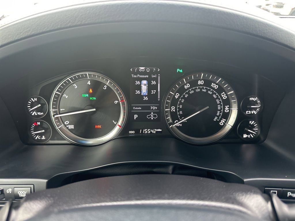 Used 2016 Lexus LX 570 4WD image 26