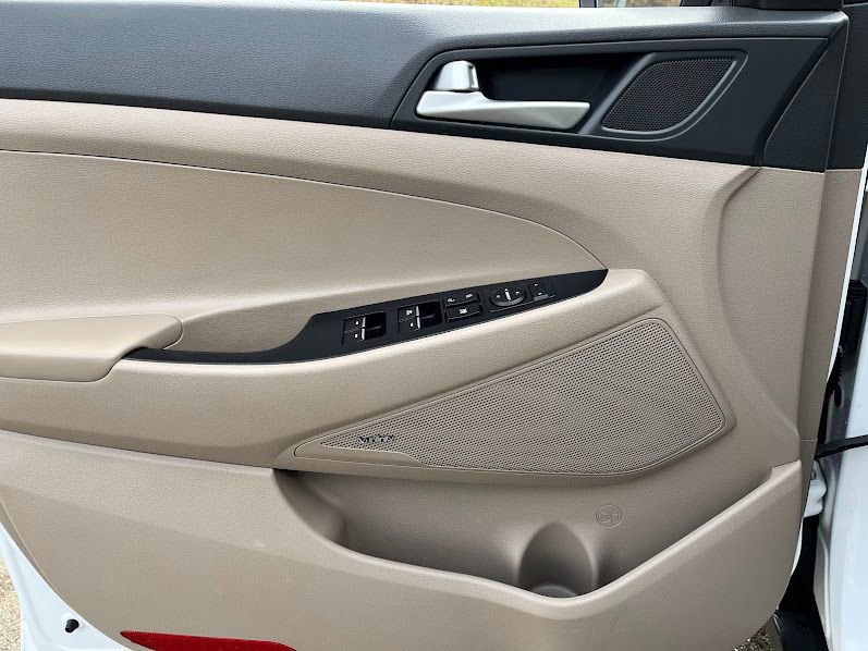 Used 2021 Hyundai Tucson Ultimate w/ Cargo Package image 7