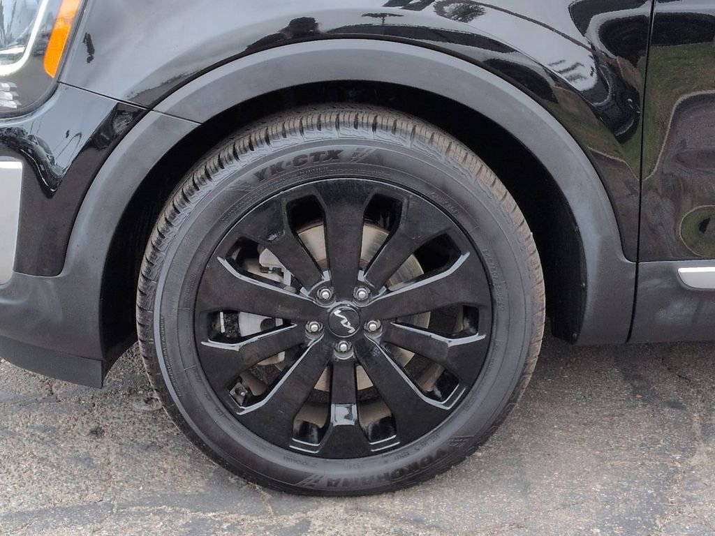 Certified 2022 Kia Telluride S FWD image 34