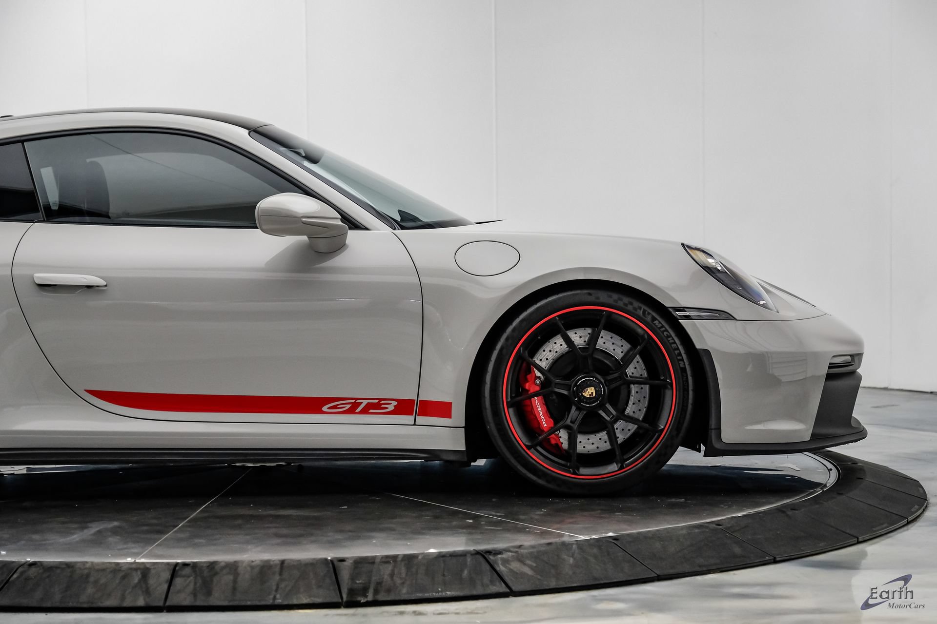 Used 2022 Porsche 911 GT3 RWD image 29