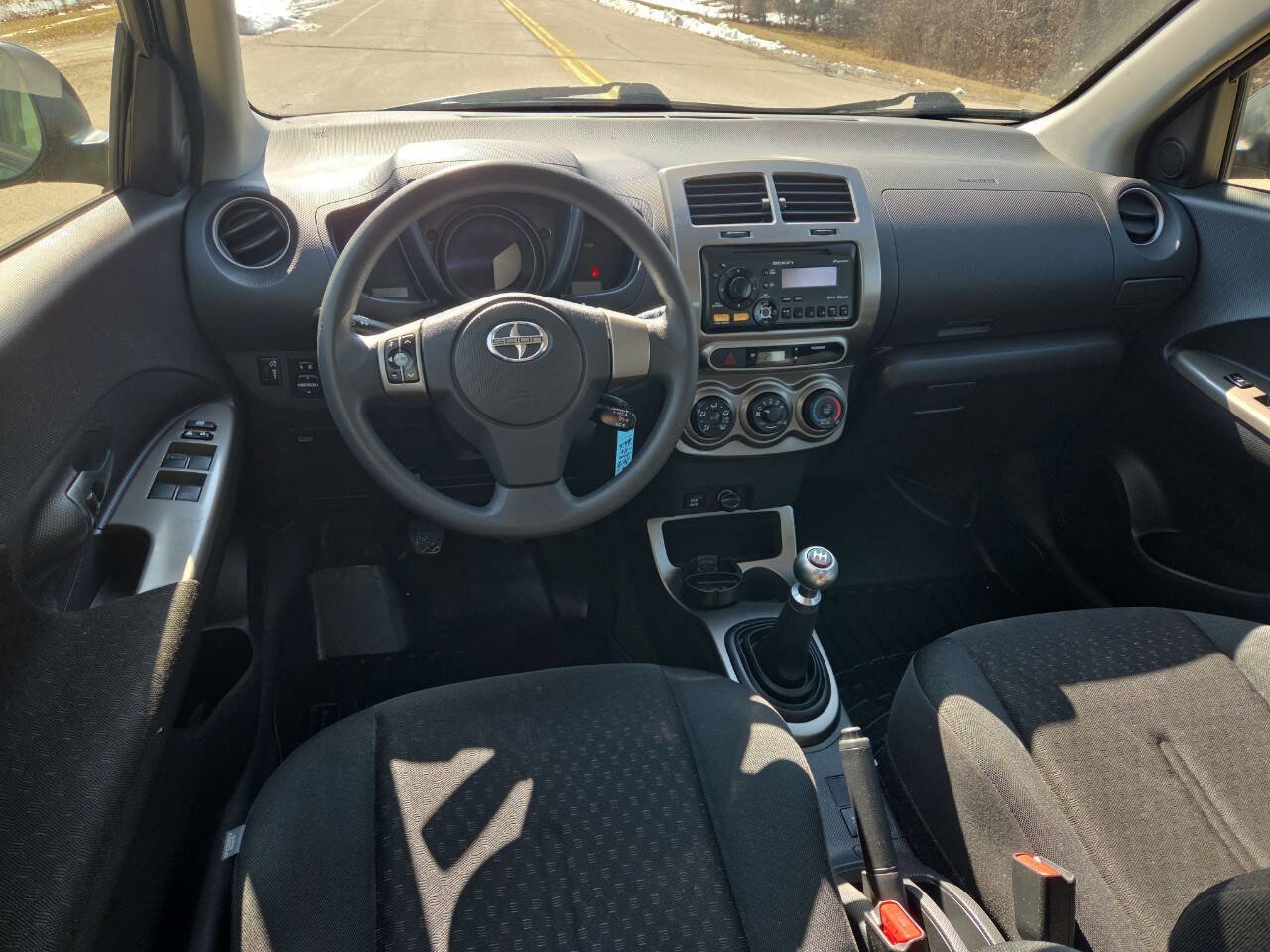 Used 2013 Scion xD 10 Series 4dr Hatchback 5M image 12