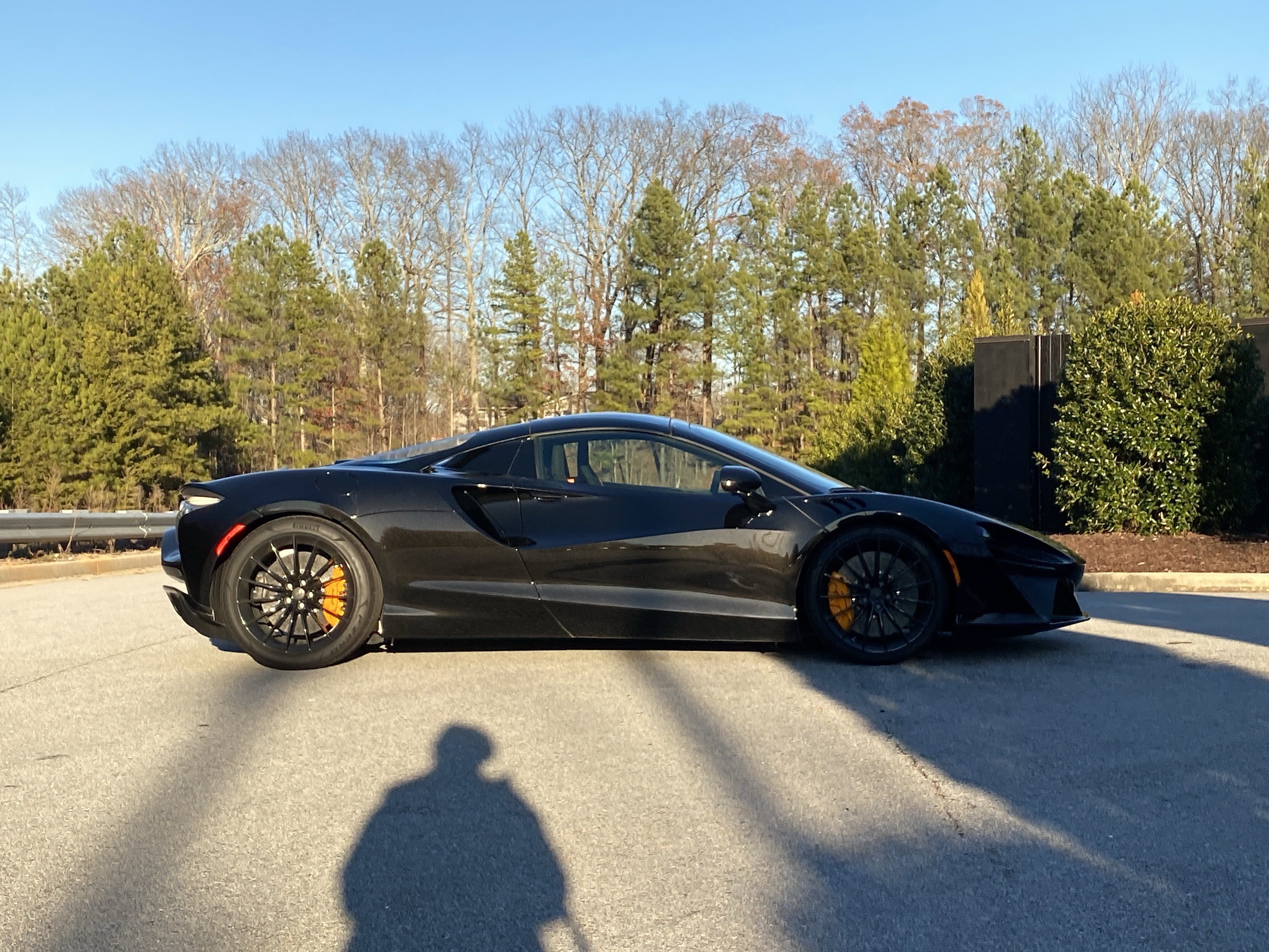 Used 2025 McLaren Artura Spider image 27