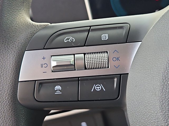 Used 2026 Hyundai Sonata SE FWD image 25
