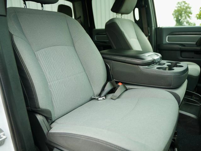 Used 2022 RAM 3500 Big Horn image 8