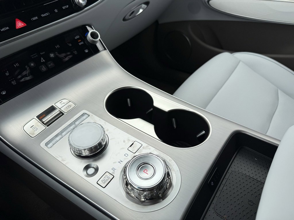 Used 2026 Genesis GV70 2.5T Advanced image 26