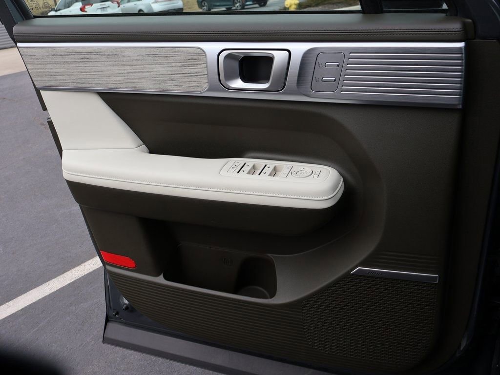 Used 2025 Hyundai Santa Fe Calligraphy AWD/4WD image 42