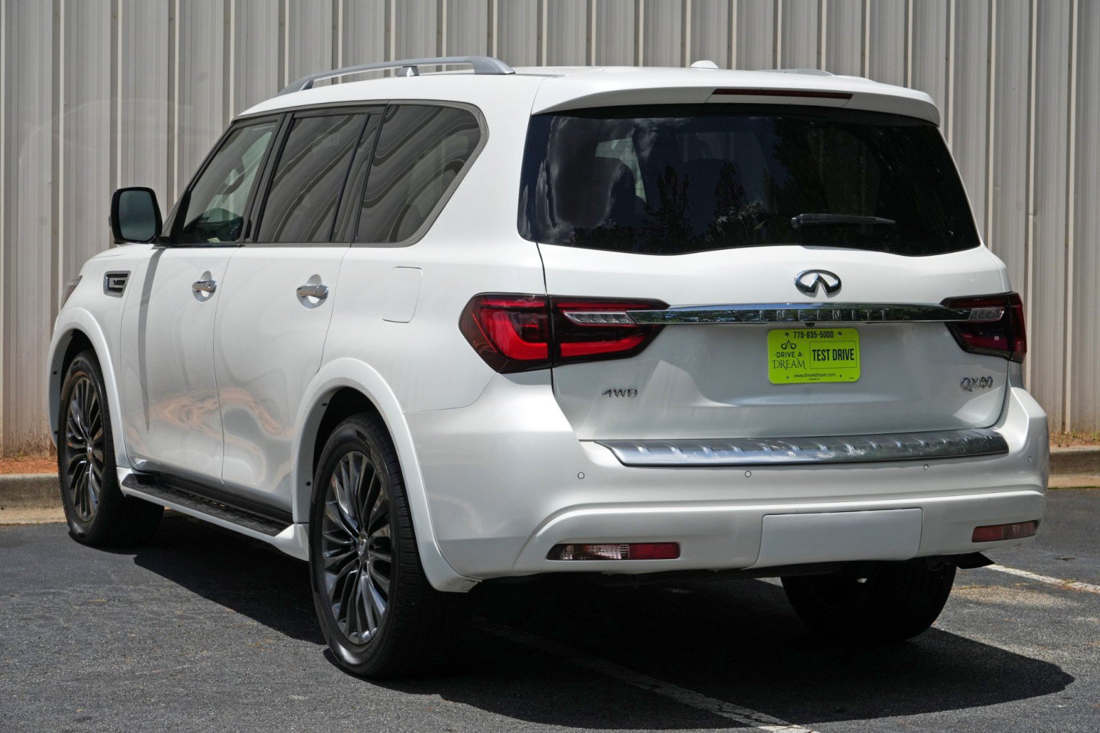 Used 2024 INFINITI QX80 Sensory w/ Cargo Package AWD/4WD image 54