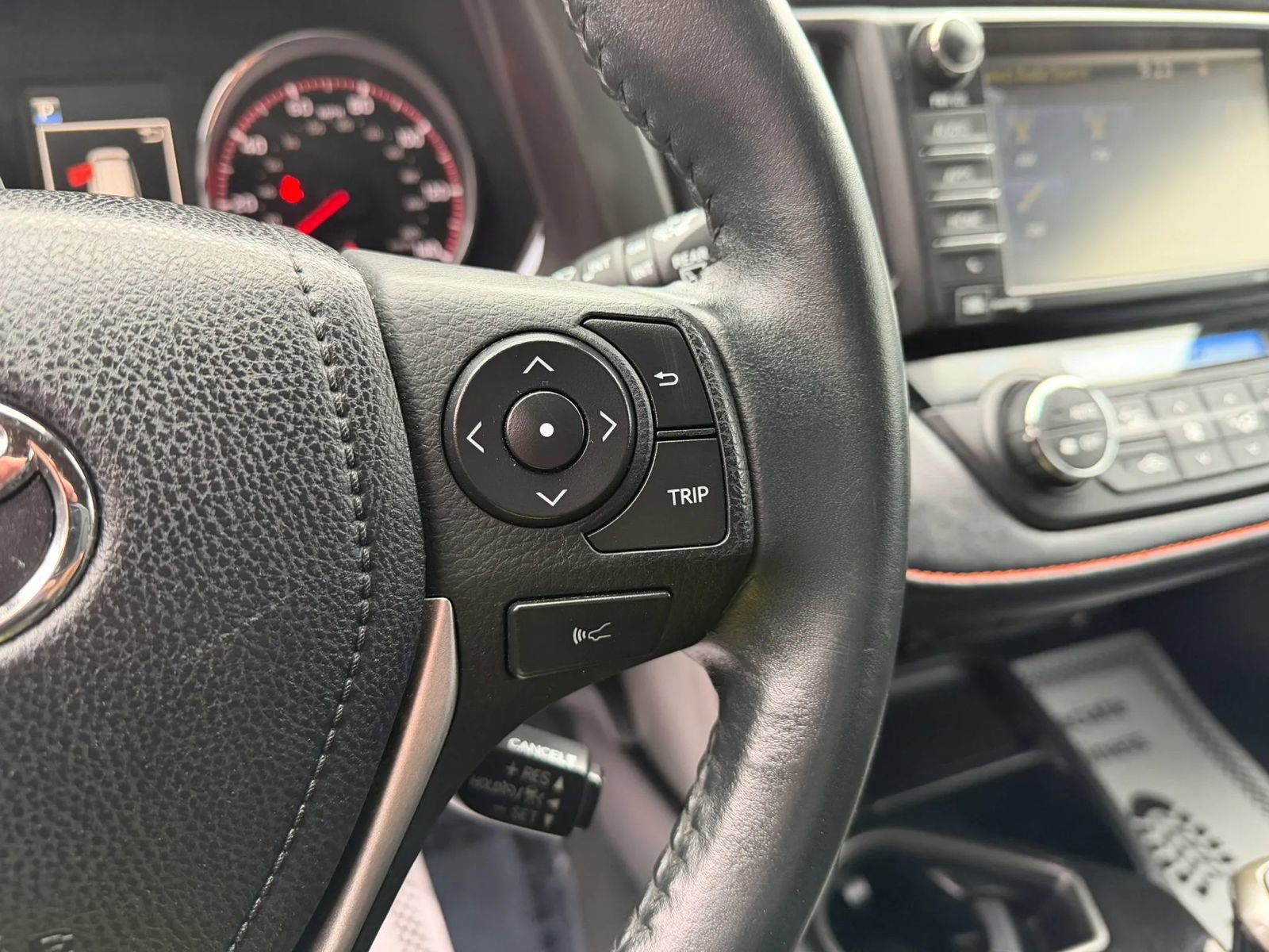 Used 2017 Toyota RAV4 SE w/ Power Special Value Package AWD/4WD image 21