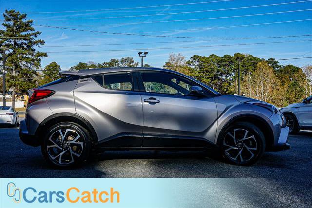 Used 2018 Toyota C-HR XLE image 2