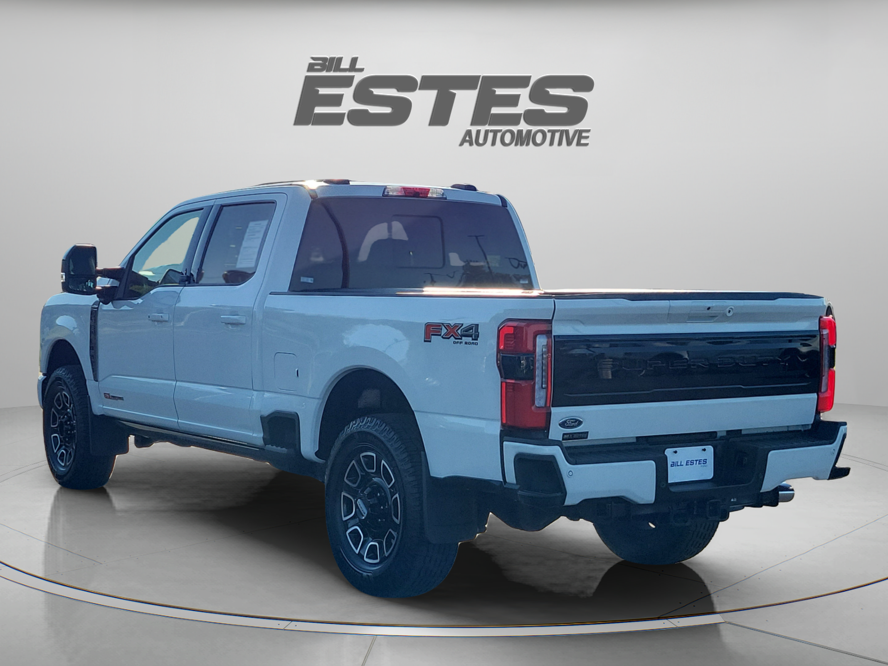 Used 2026 Ford F350 Platinum AWD/4WD image 2