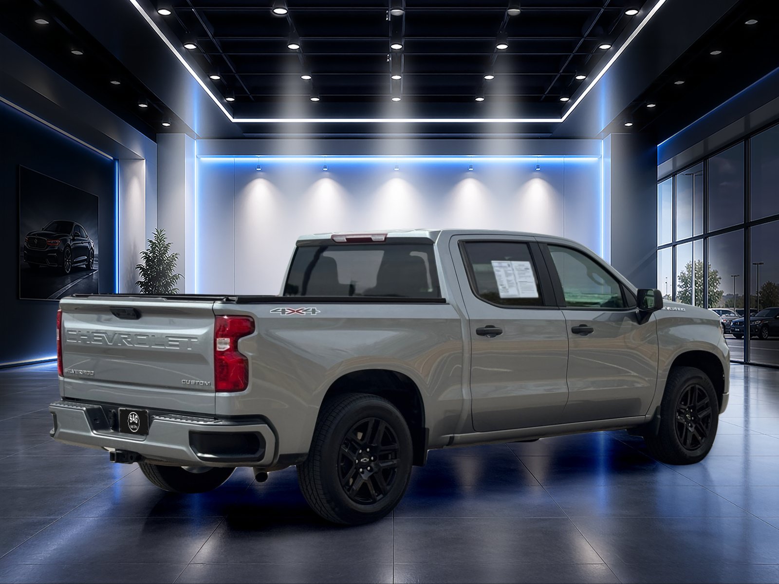 Used 2024 Chevrolet Silverado 1500 Custom w/ Turbomax Blackout Package AWD/4WD image 4
