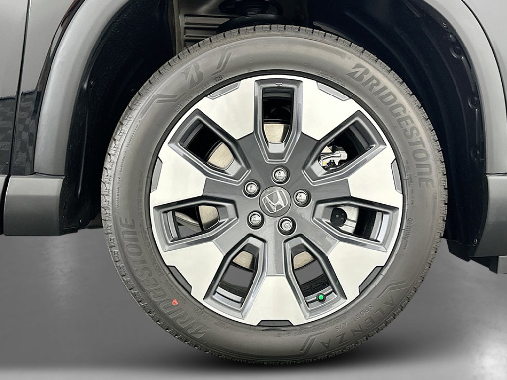 New 2026 Honda Pilot Touring image 7