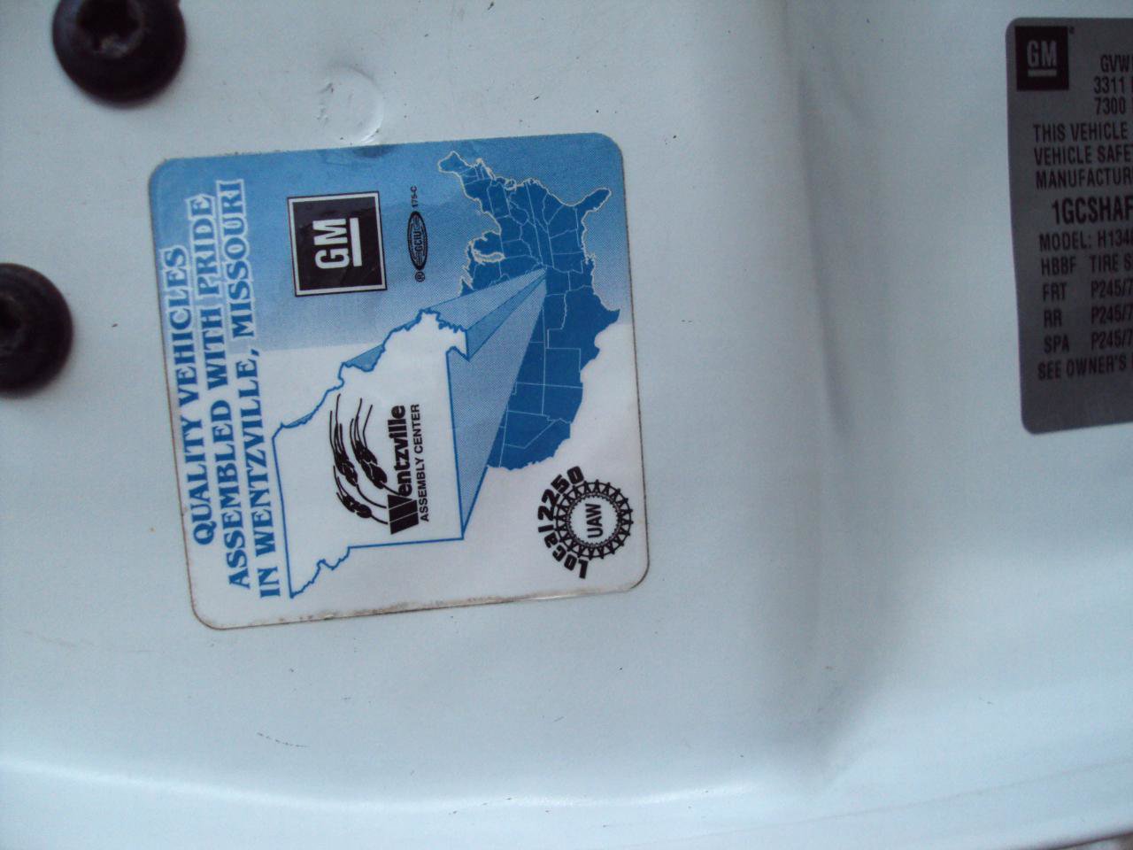 Used 2013 Chevrolet Express 1500 AWD image 35